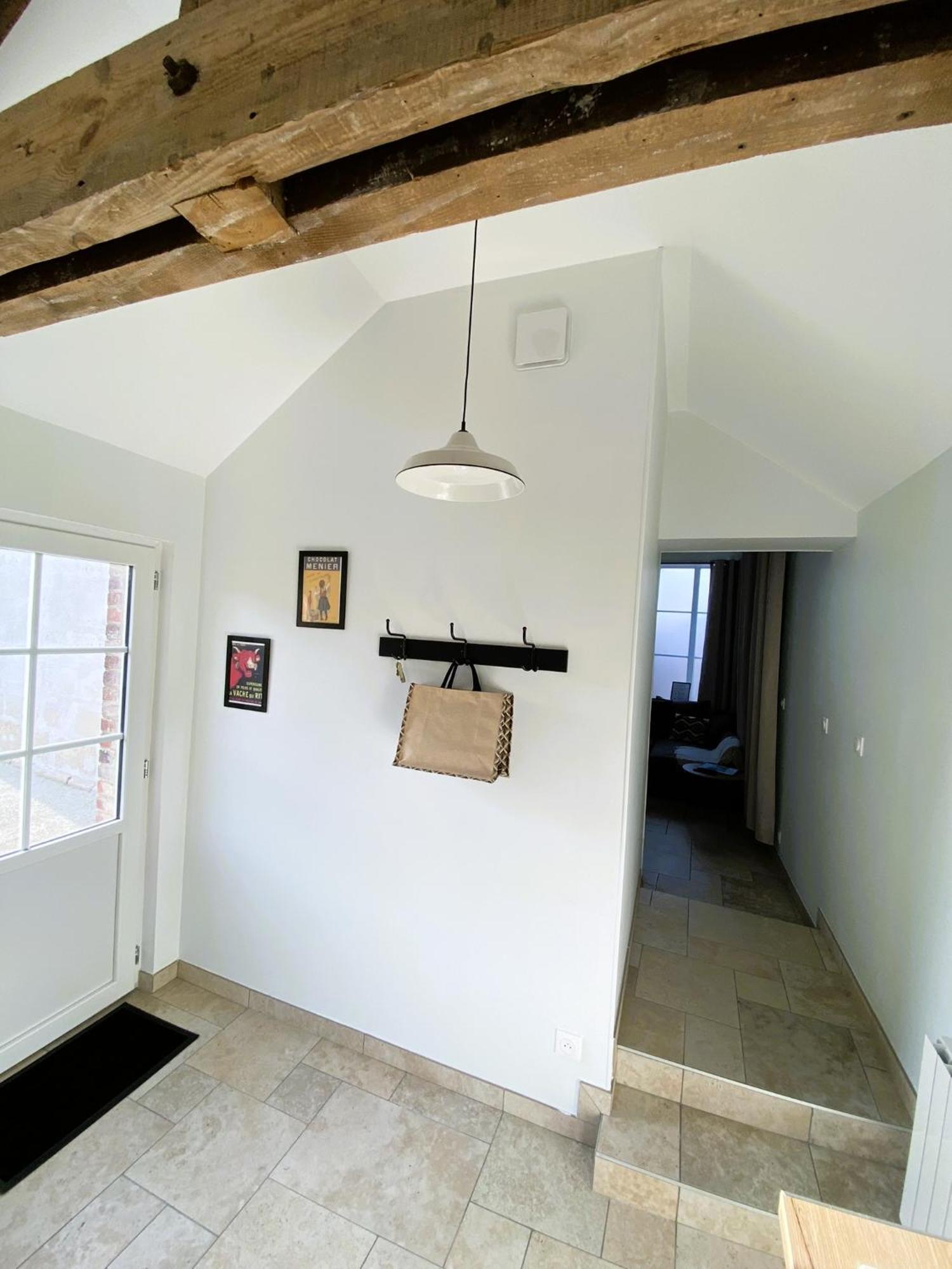 Maison 2 Chambres Avec Parking Et Jardin Noyon Extérieur photo