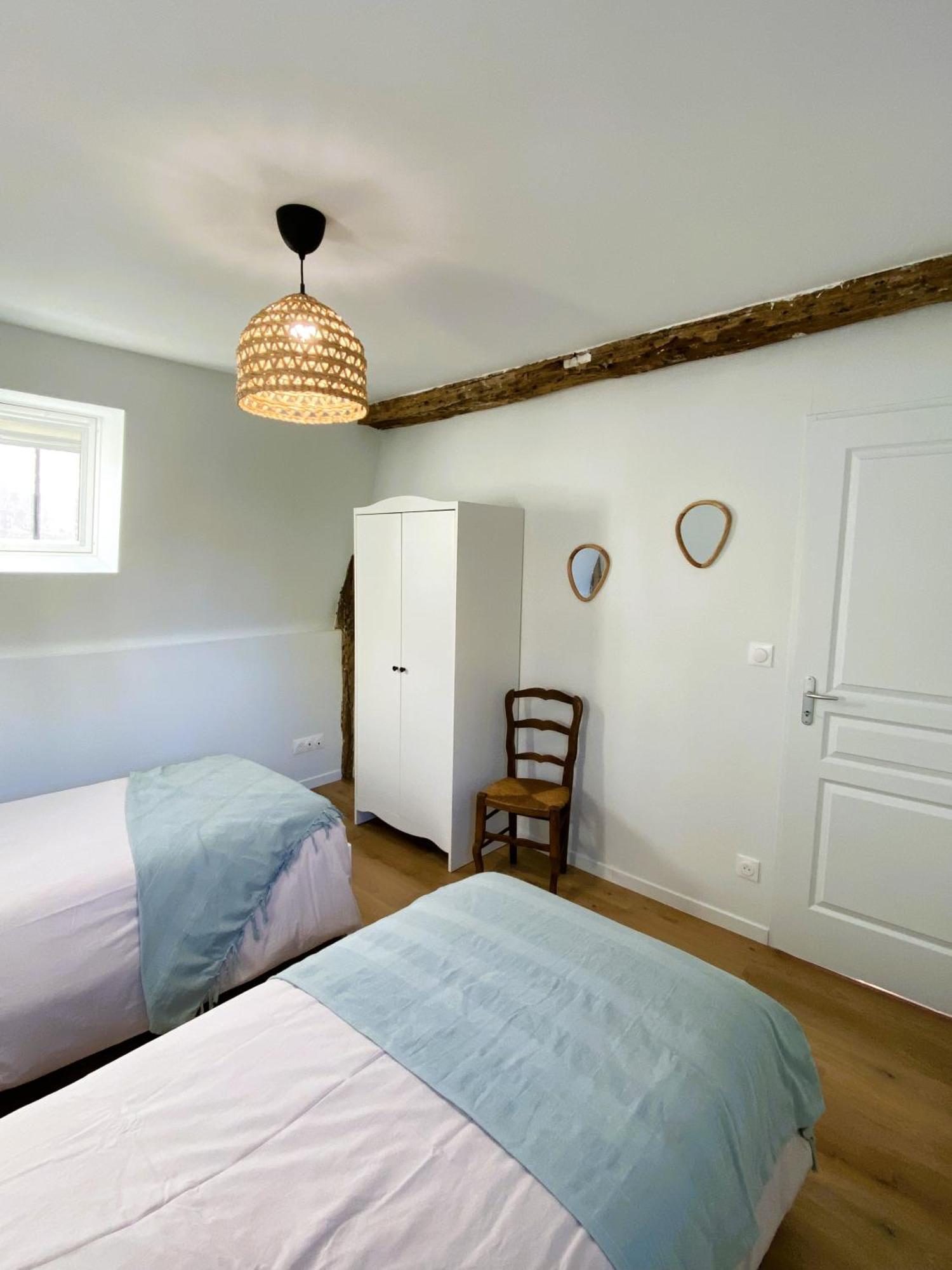 Maison 2 Chambres Avec Parking Et Jardin Noyon Extérieur photo