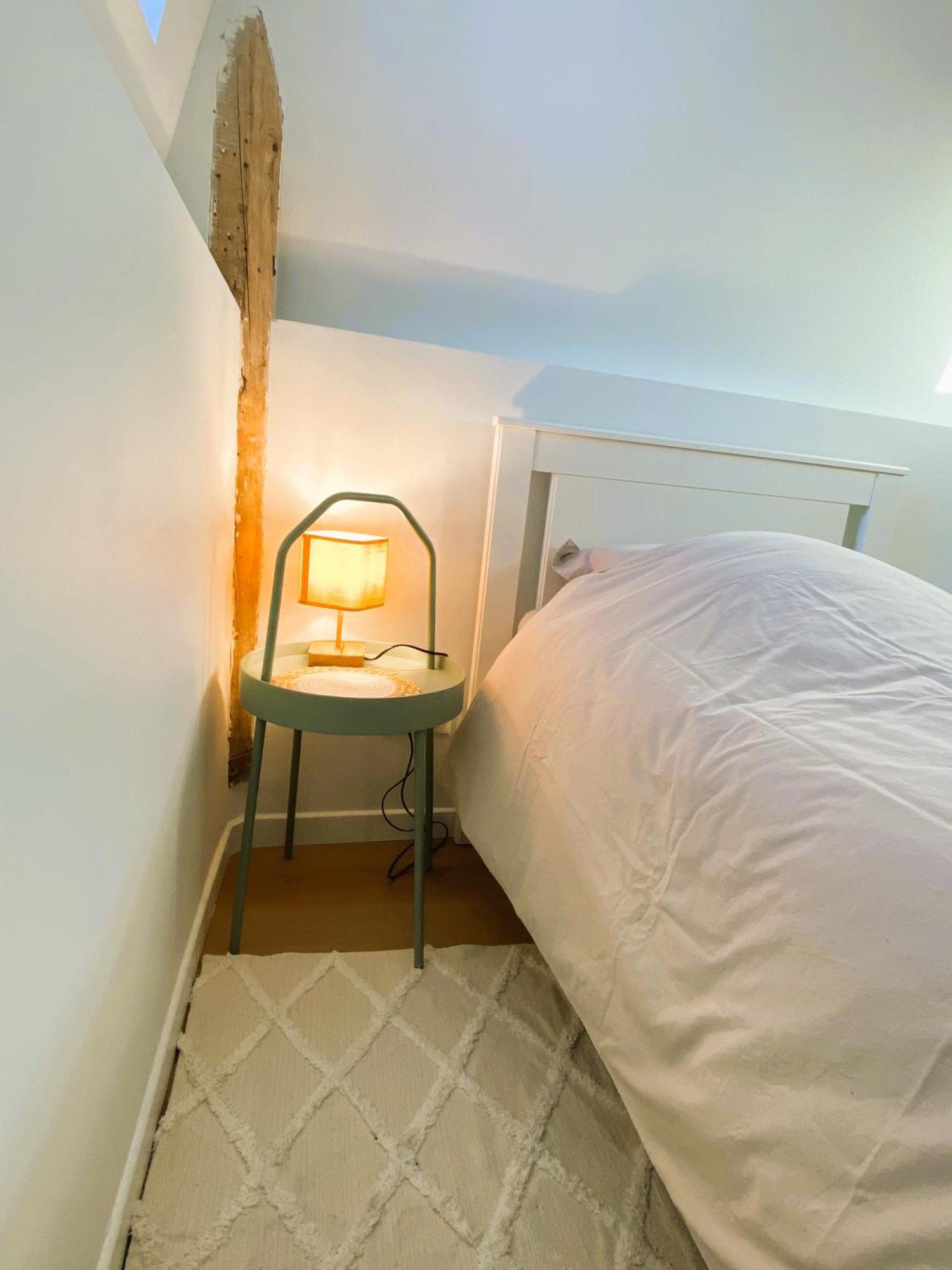 Maison 2 Chambres Avec Parking Et Jardin Noyon Extérieur photo